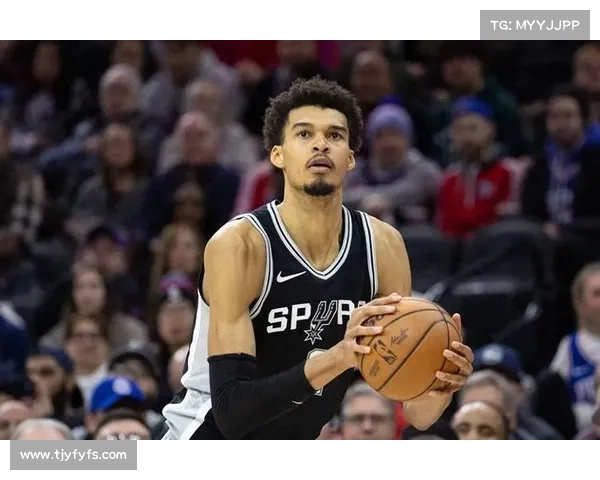 张伯伦在篮球赛场中的位置角色与整体影响力深度解析